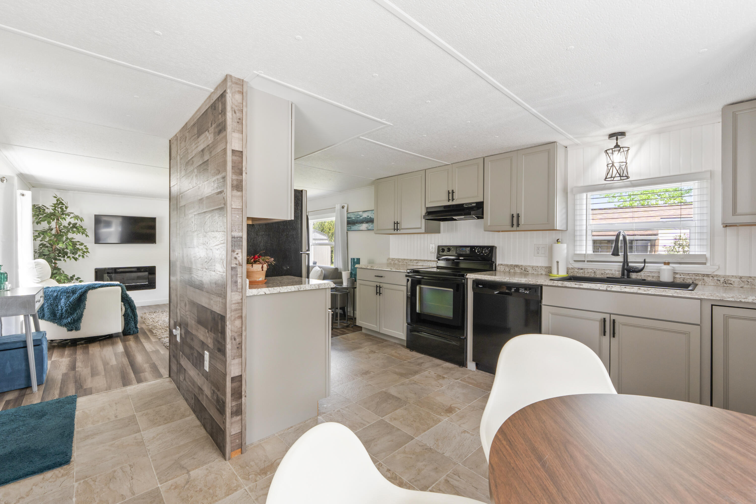 113 Blackberry Place Kittery ME 03904
