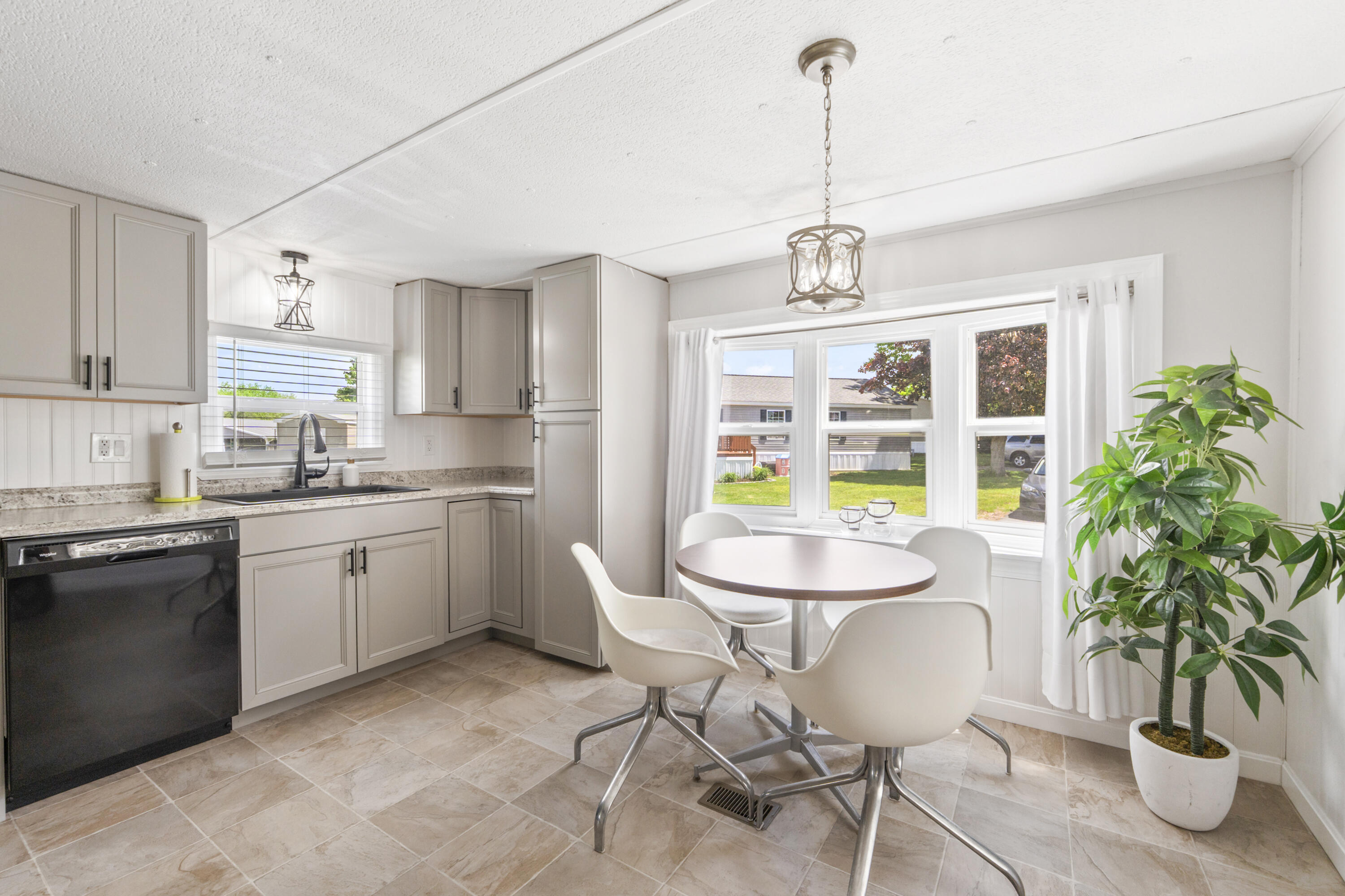113 Blackberry Place Kittery ME 03904