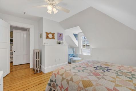 494 Cumberland Avenue Portland ME 04101