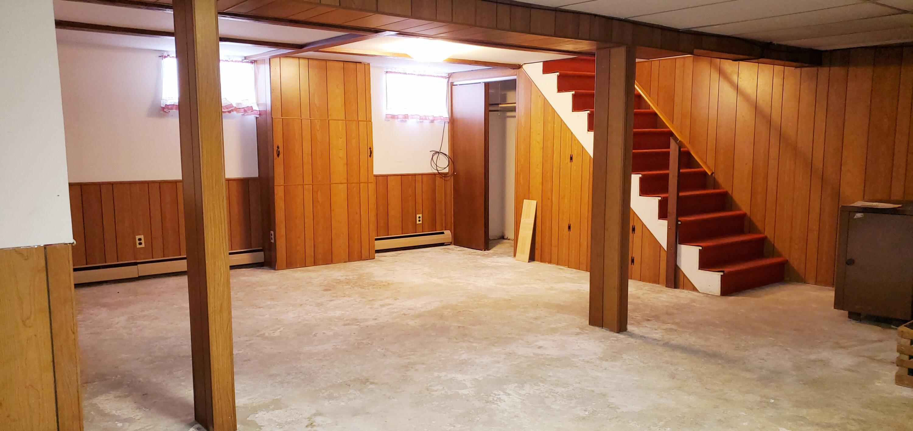 60 Clover Lane Brewer ME 04412