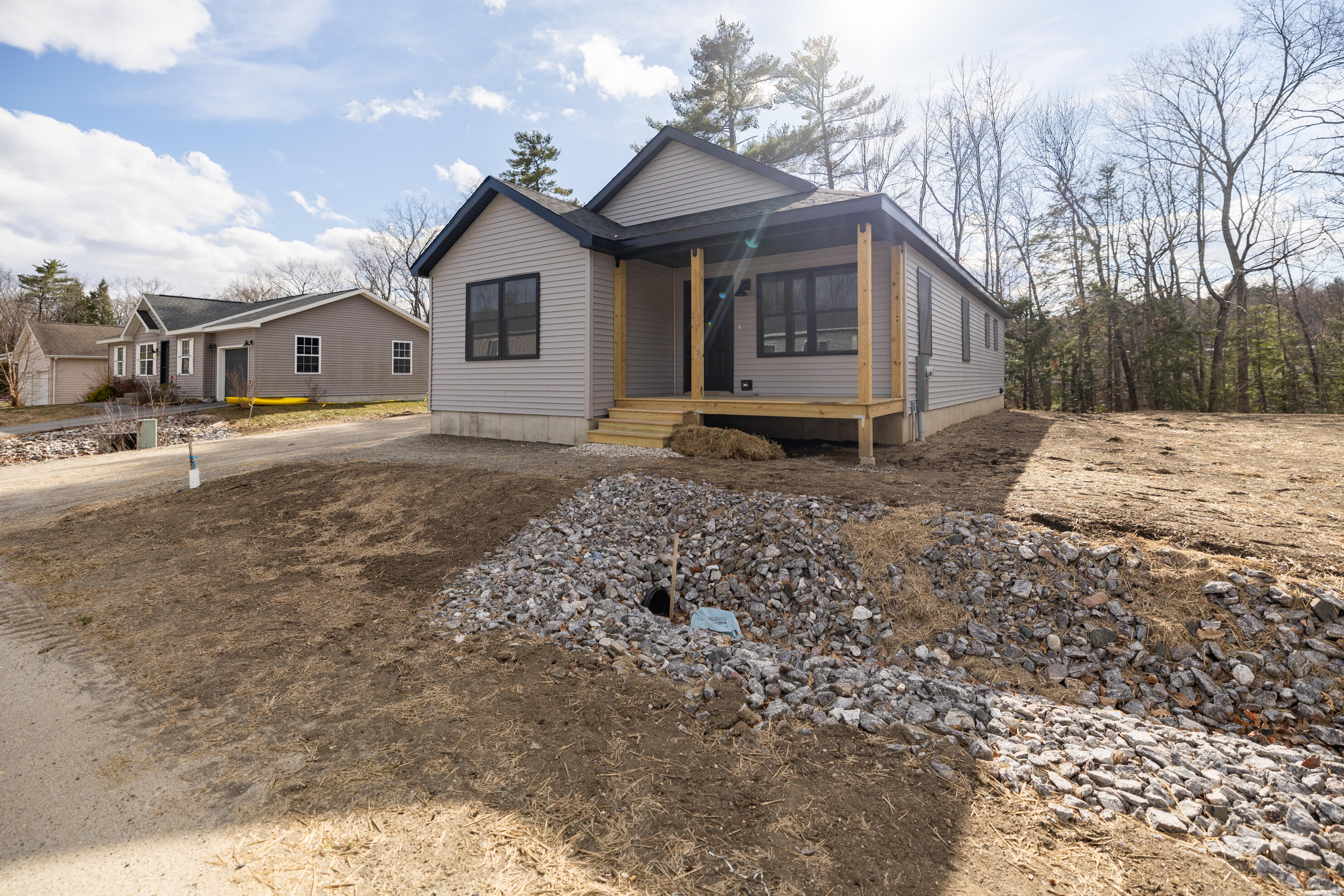 23 Streamside Drive Auburn ME 04210