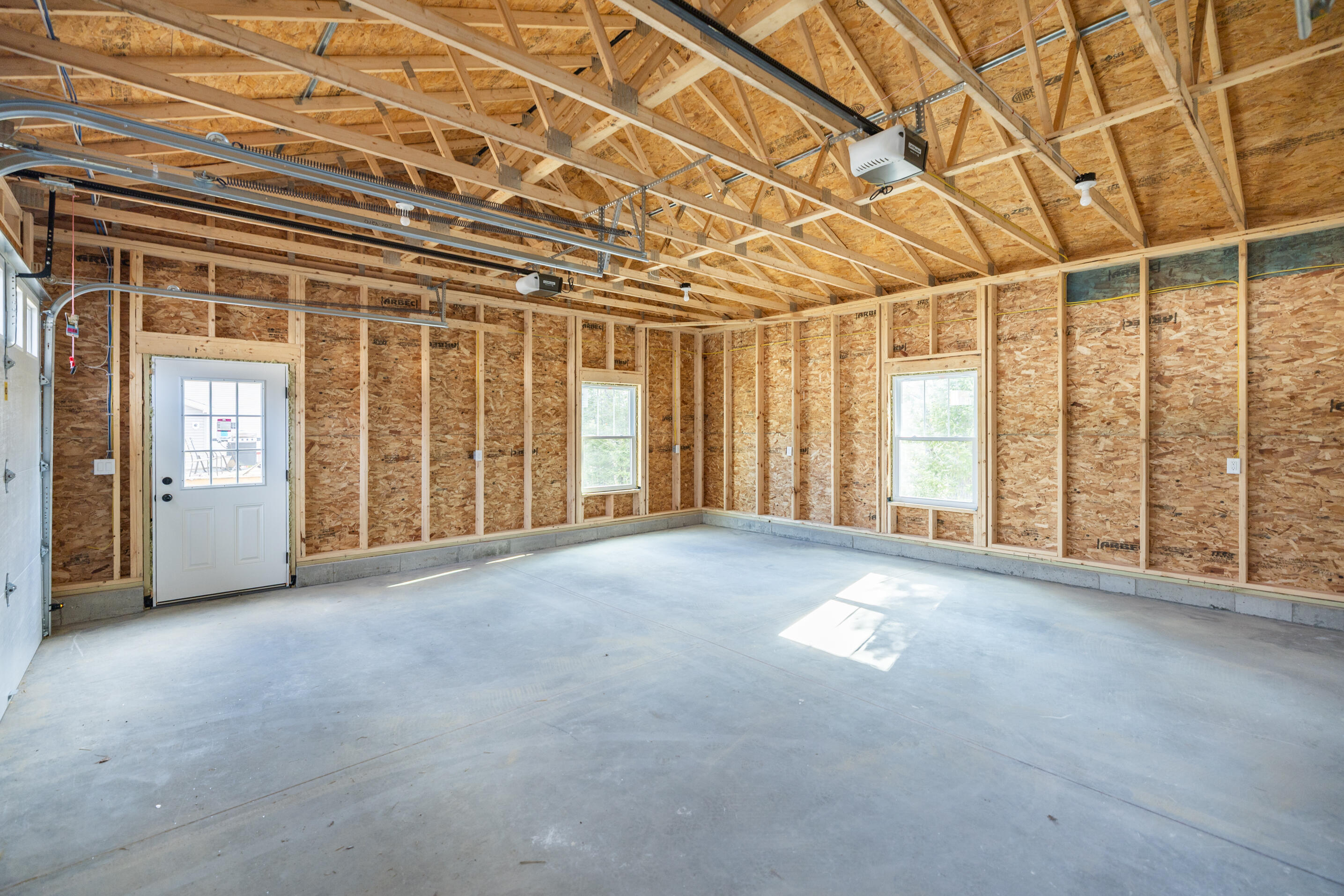 23 Streamside Drive Auburn ME 04210