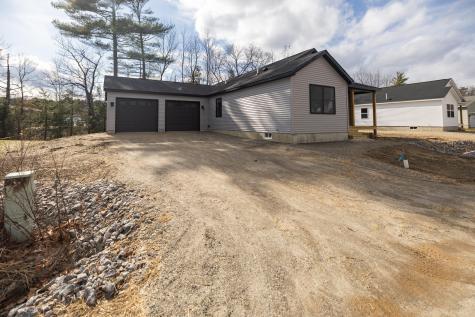 23 Streamside Drive Auburn ME 04210