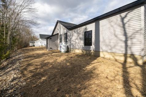 23 Streamside Drive Auburn ME 04210