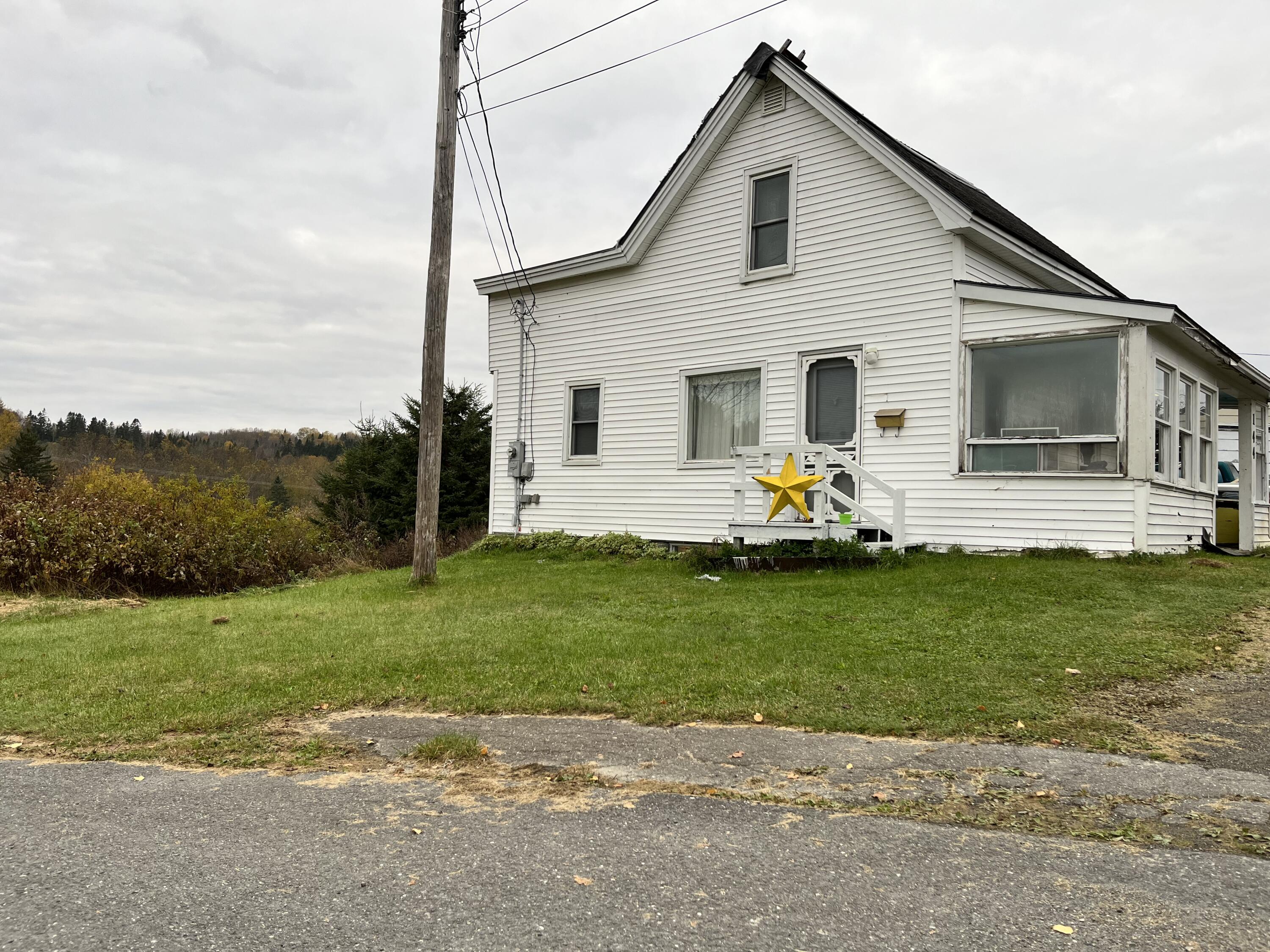 144 Pine Street Van Buren Maine Real Estate Listing MLS 1575456