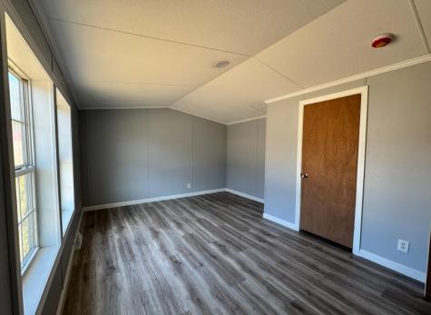 6 Northeast Way Windsor ME 04363