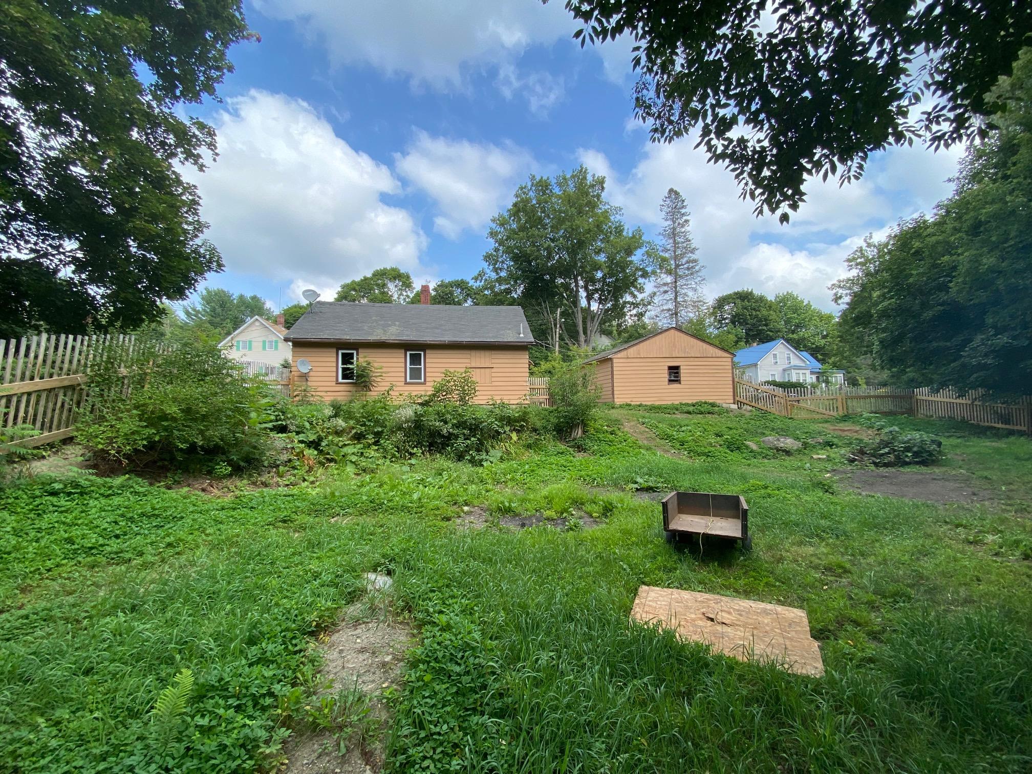 21 Water Street Dexter ME 04930