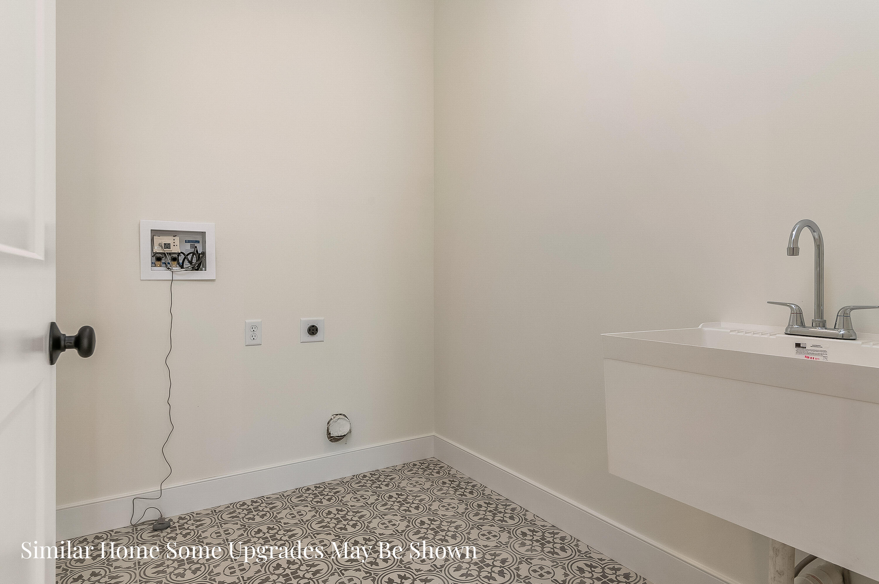 18 Cascade Circle Kennebunk ME 04043