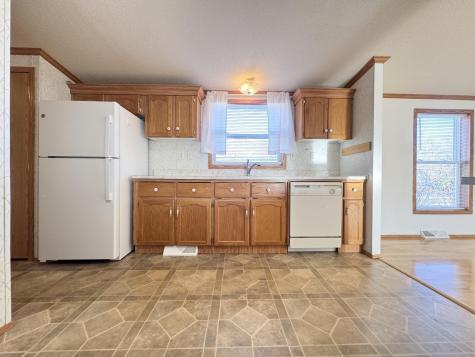 3 Ivy Drive Norway ME 04268