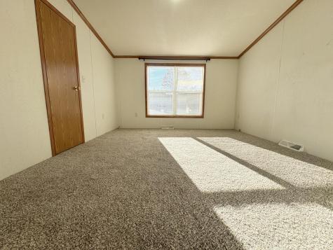 3 Ivy Drive Norway ME 04268