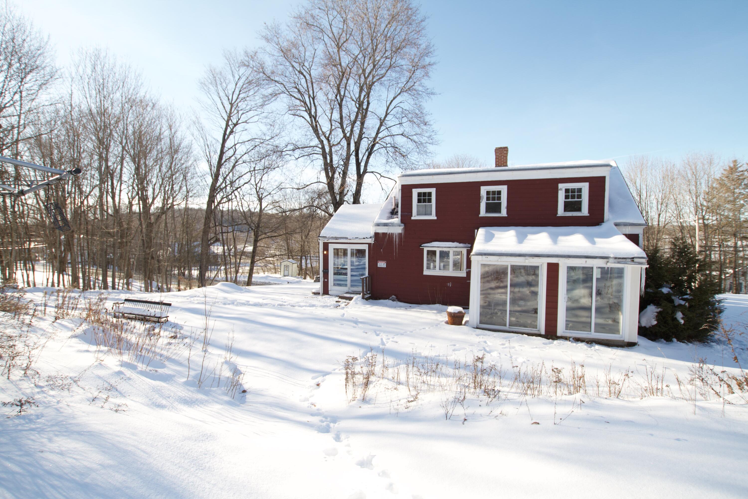 103 Pleasant Street Dexter ME 04930