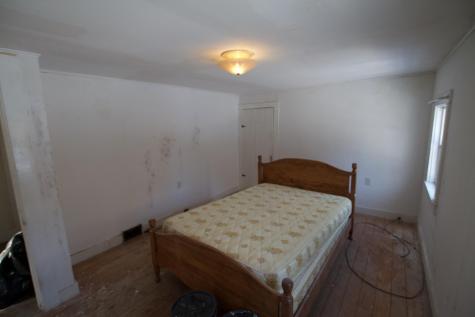 103 Pleasant Street Dexter ME 04930