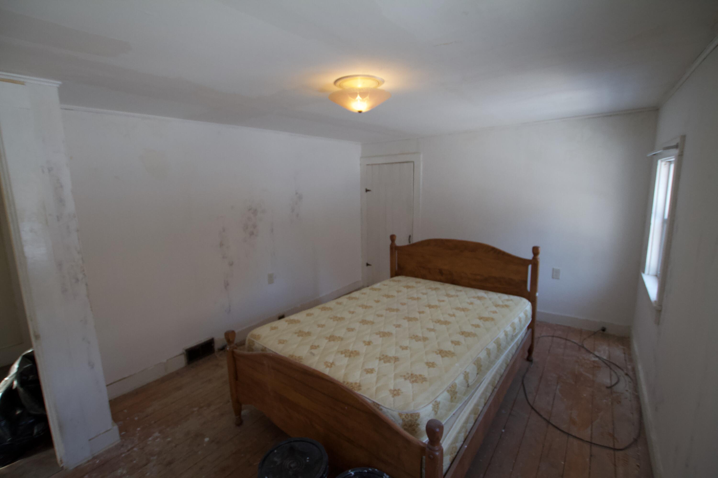 103 Pleasant Street Dexter ME 04930