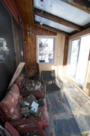 103 Pleasant Street Dexter ME 04930