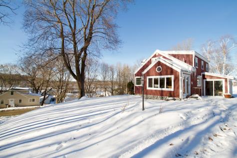 103 Pleasant Street Dexter ME 04930