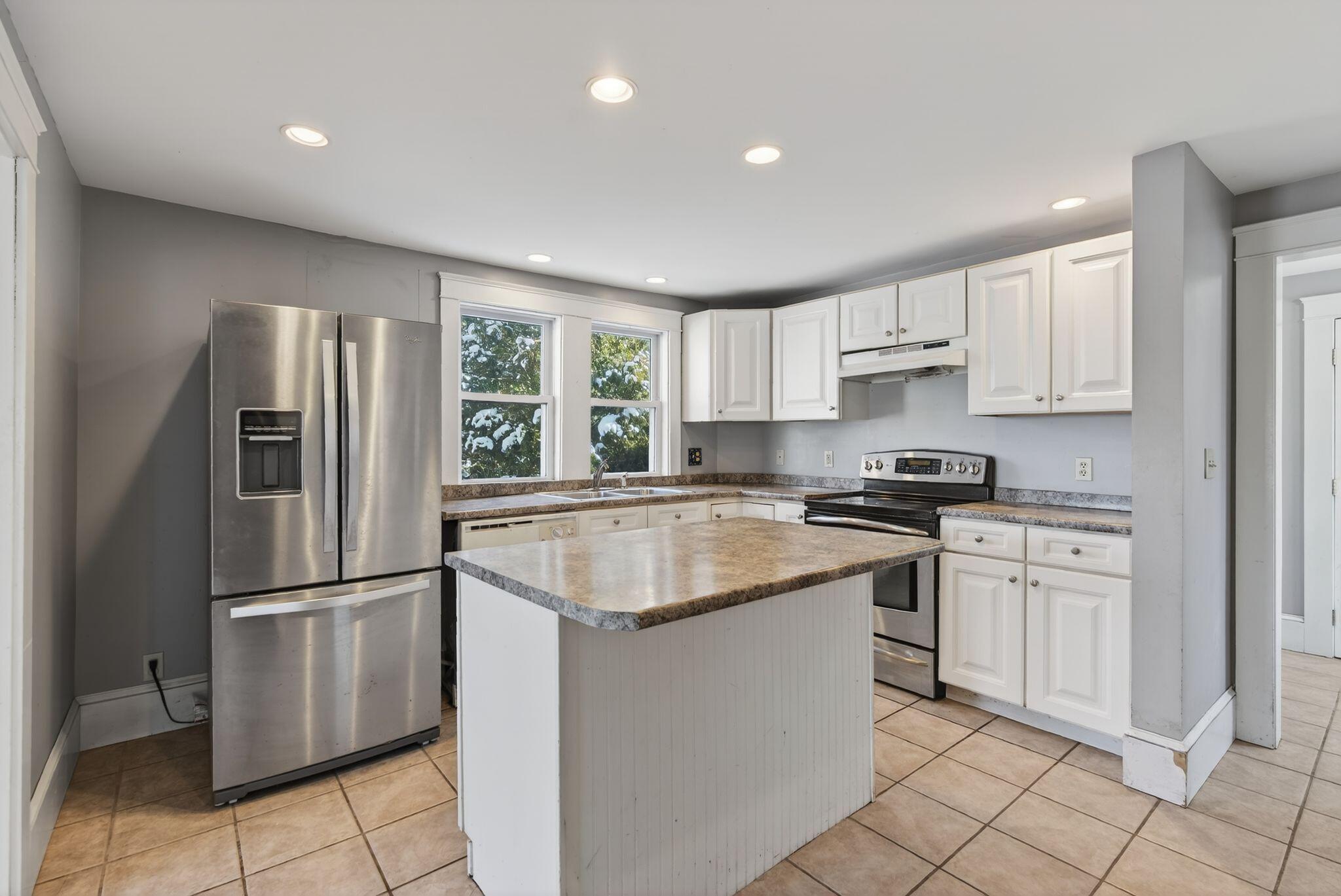 12 Todd Lane South Portland ME 04106