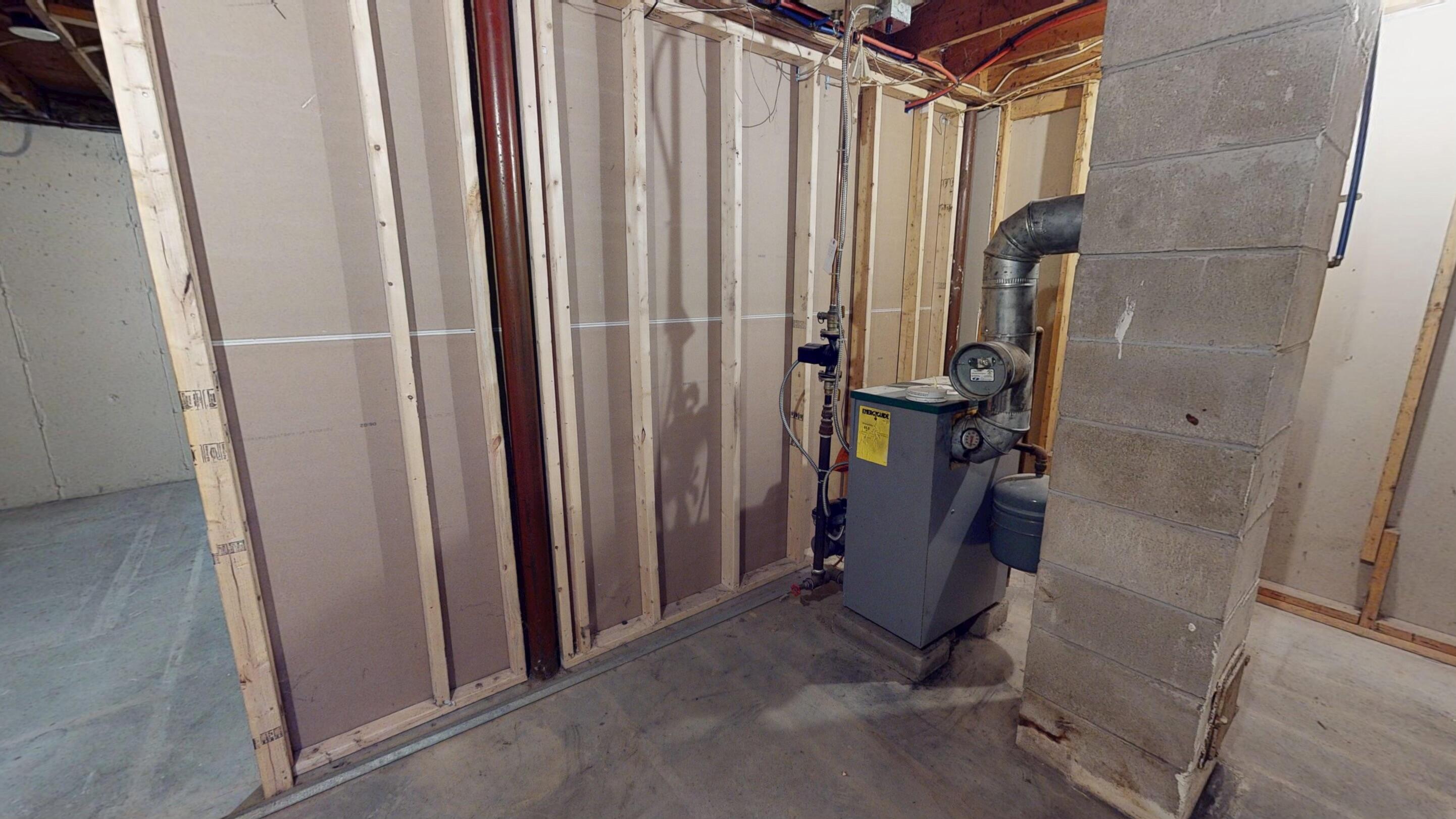 11 Jans Boulevard Lewiston ME 04240