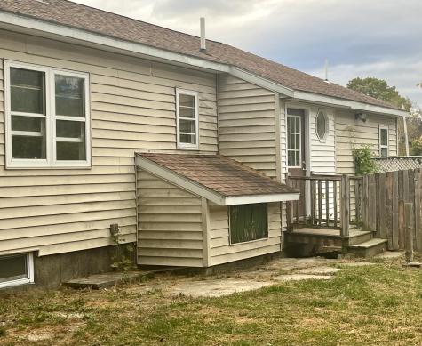 11 Jans Boulevard Lewiston ME 04240