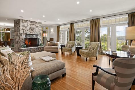 18 Nehoc Lane Kennebunkport ME 04046