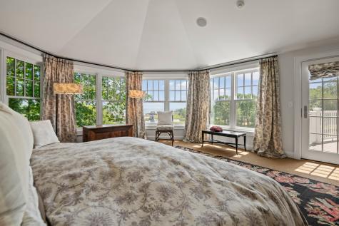 18 Nehoc Lane Kennebunkport ME 04046