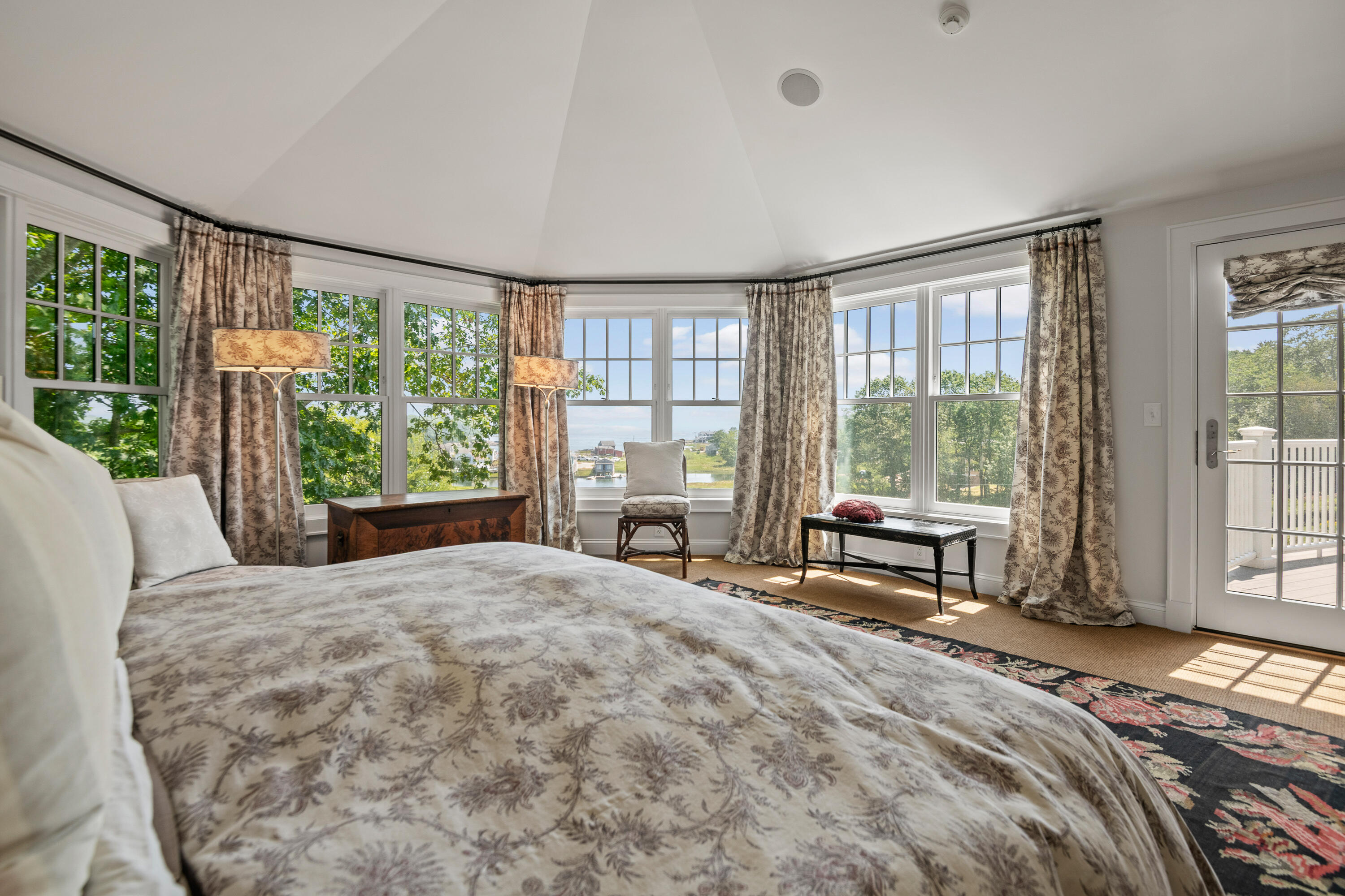 18 Nehoc Lane Kennebunkport ME 04046