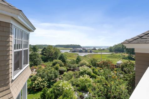 18 Nehoc Lane Kennebunkport ME 04046