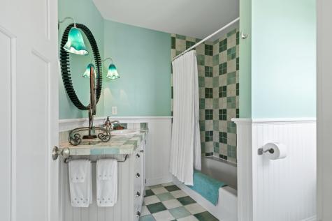 18 Nehoc Lane Kennebunkport ME 04046