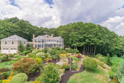 18 Nehoc Lane Kennebunkport ME 04046