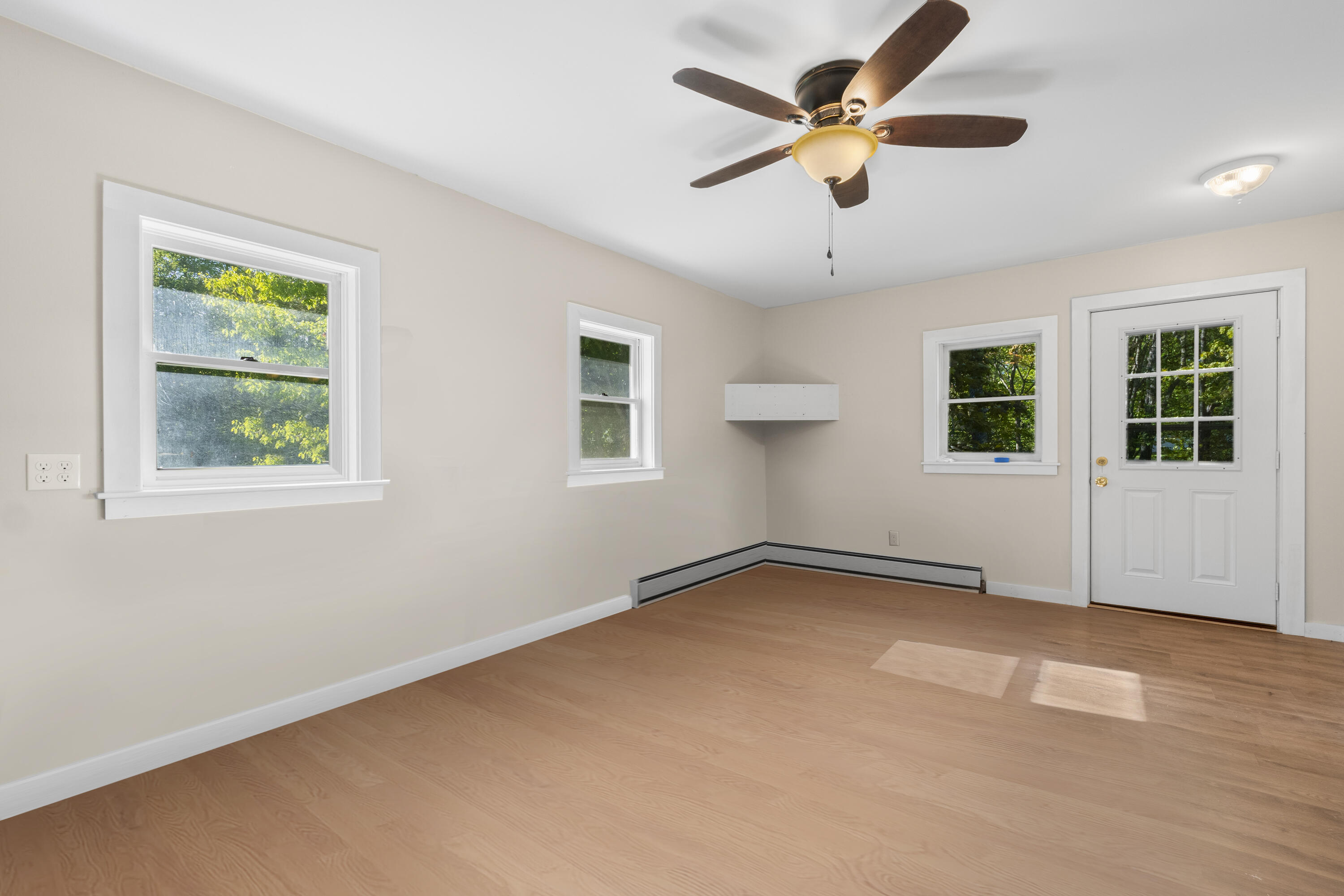 143 White Road Bowdoinham ME 04008