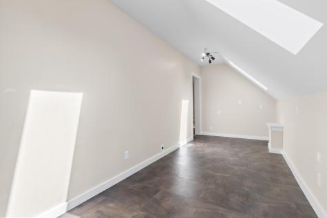 143 White Road Bowdoinham ME 04008