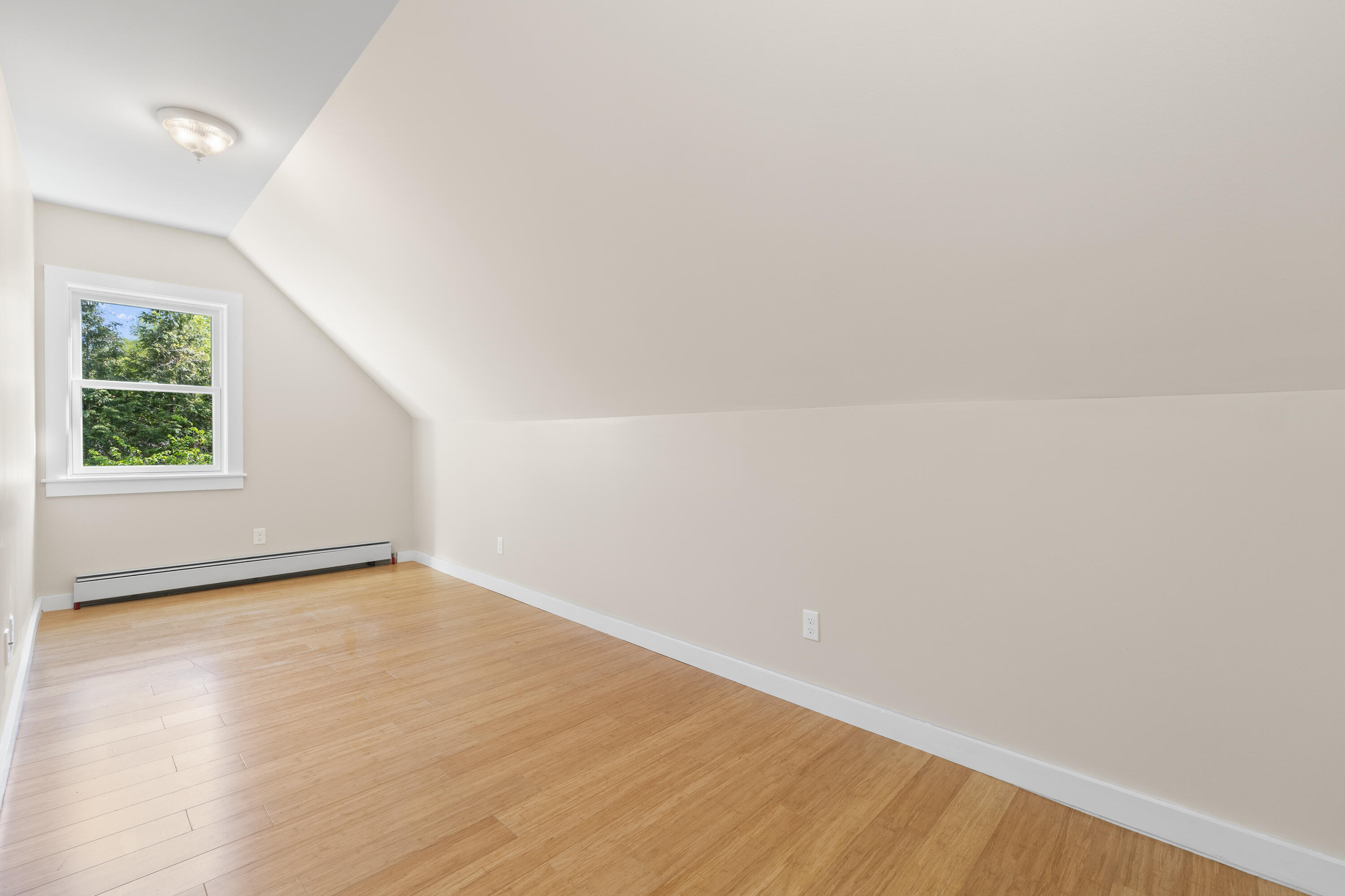 143 White Road Bowdoinham ME 04008