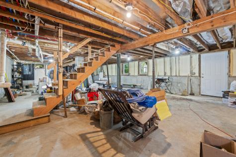 143 White Road Bowdoinham ME 04008