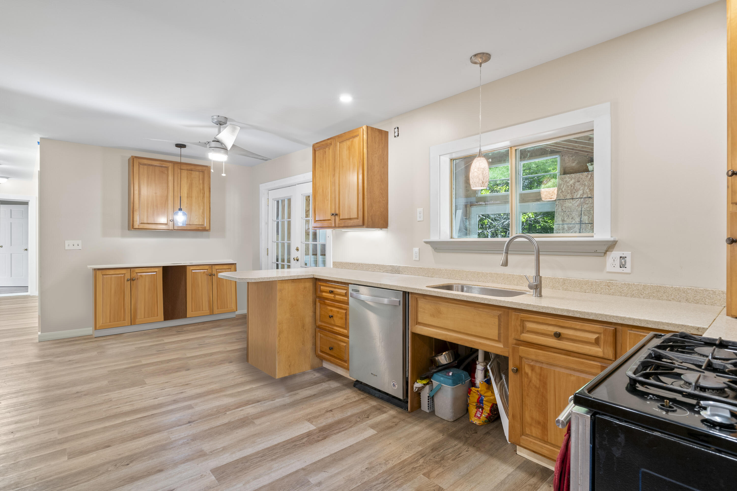 143 White Road Bowdoinham ME 04008