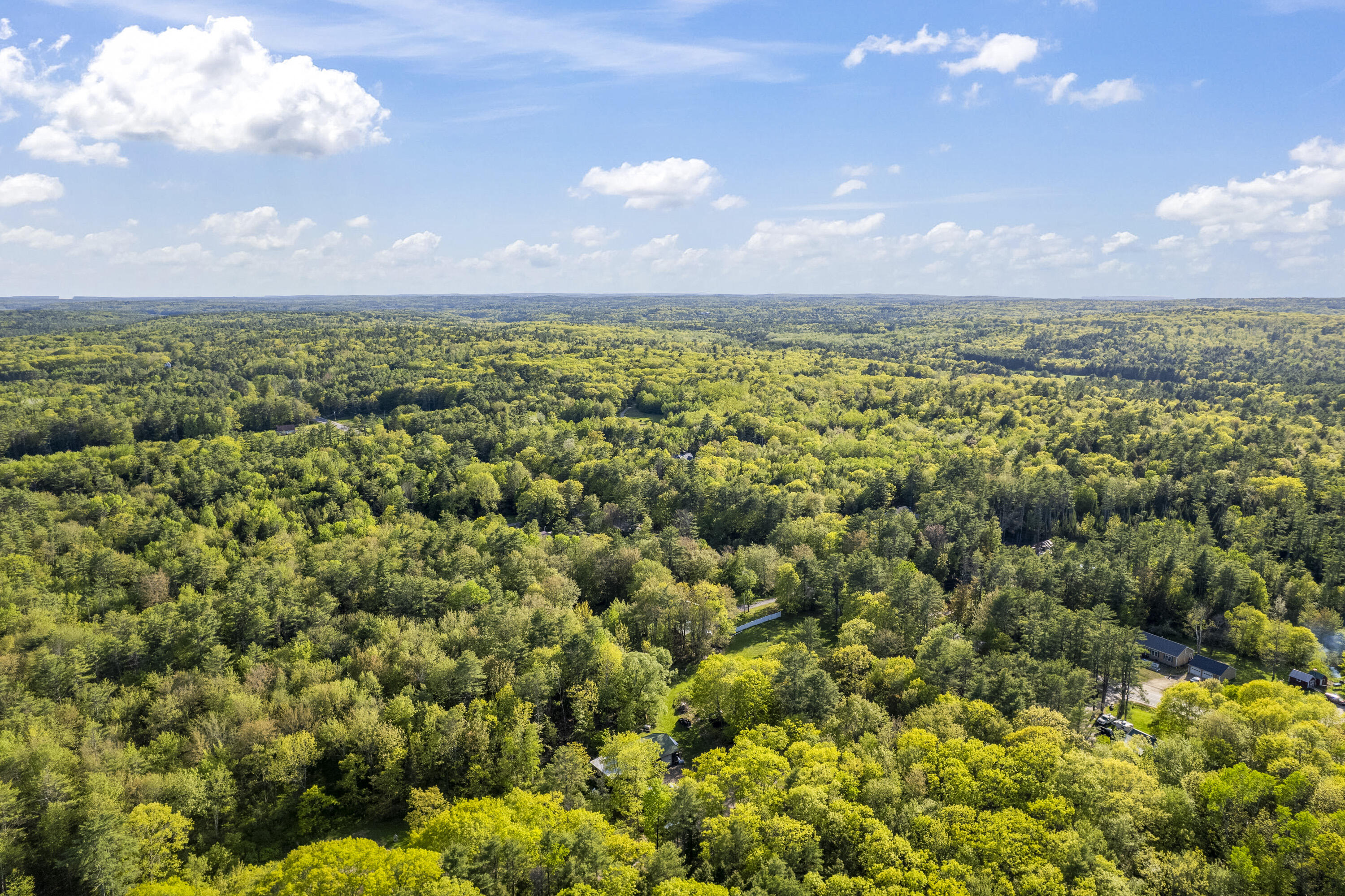 143 White Road Bowdoinham ME 04008