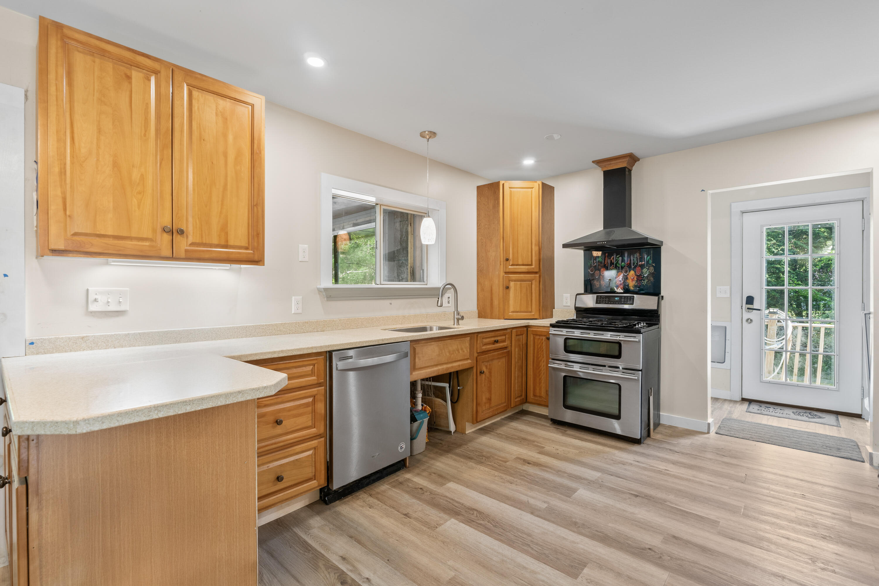 143 White Road Bowdoinham ME 04008