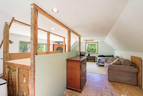 167 Riga Road China ME 04358