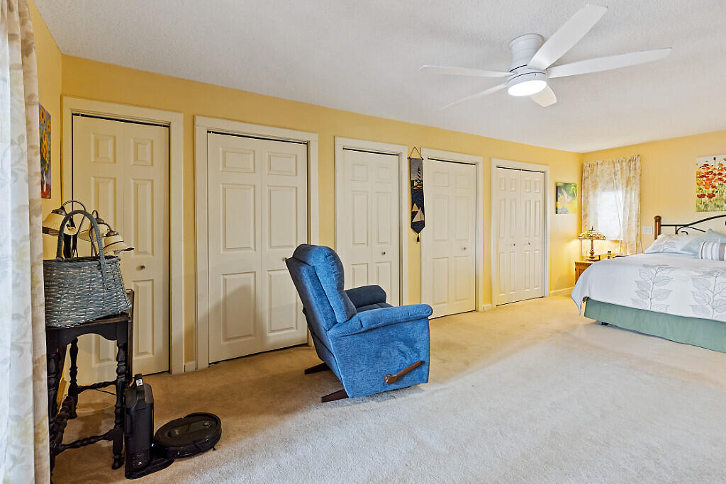 55 Stedman Lane W Hartland ME 04943
