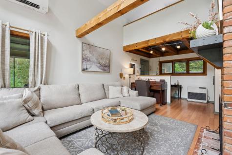 44 Gilman Road Buxton ME 04093