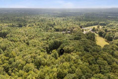 44 Gilman Road Buxton ME 04093