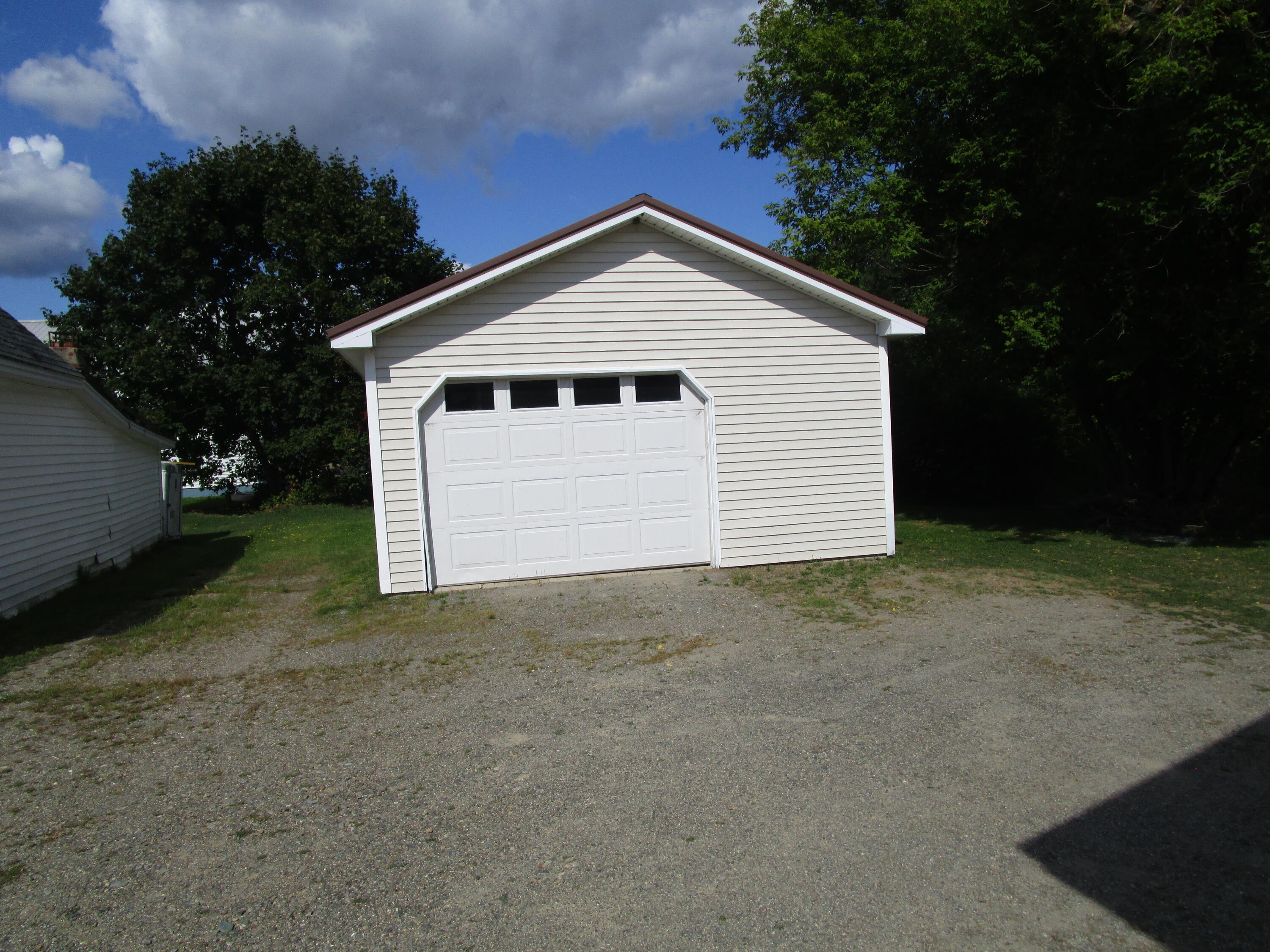 10 York Street Howland ME 04448