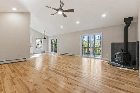 50 Island Road Limerick ME 04048