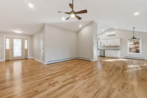 50 Island Road Limerick ME 04048