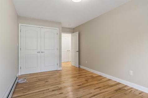 50 Island Road Limerick ME 04048