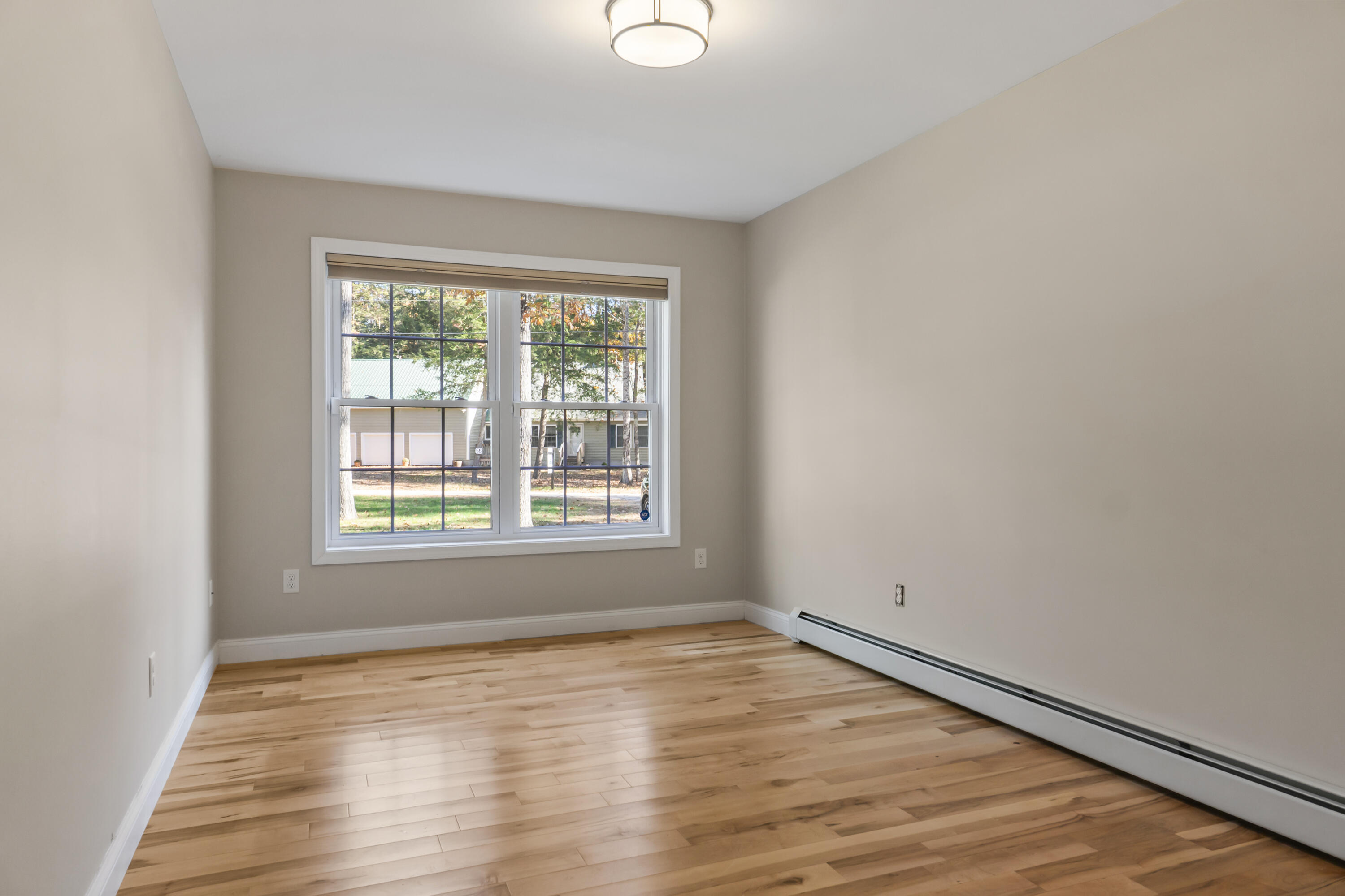 50 Island Road Limerick ME 04048