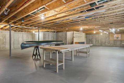 50 Island Road Limerick ME 04048