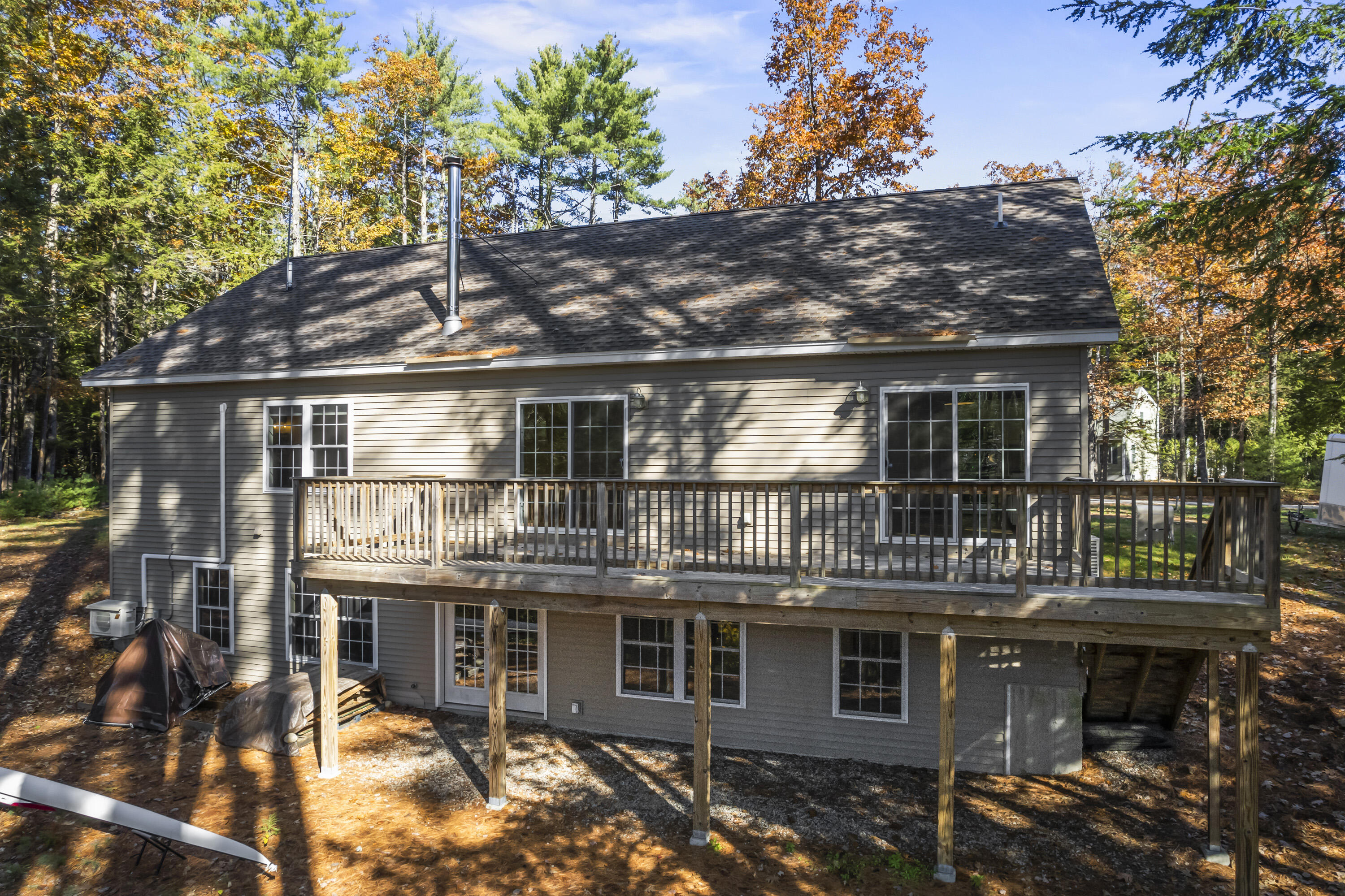 50 Island Road Limerick ME 04048