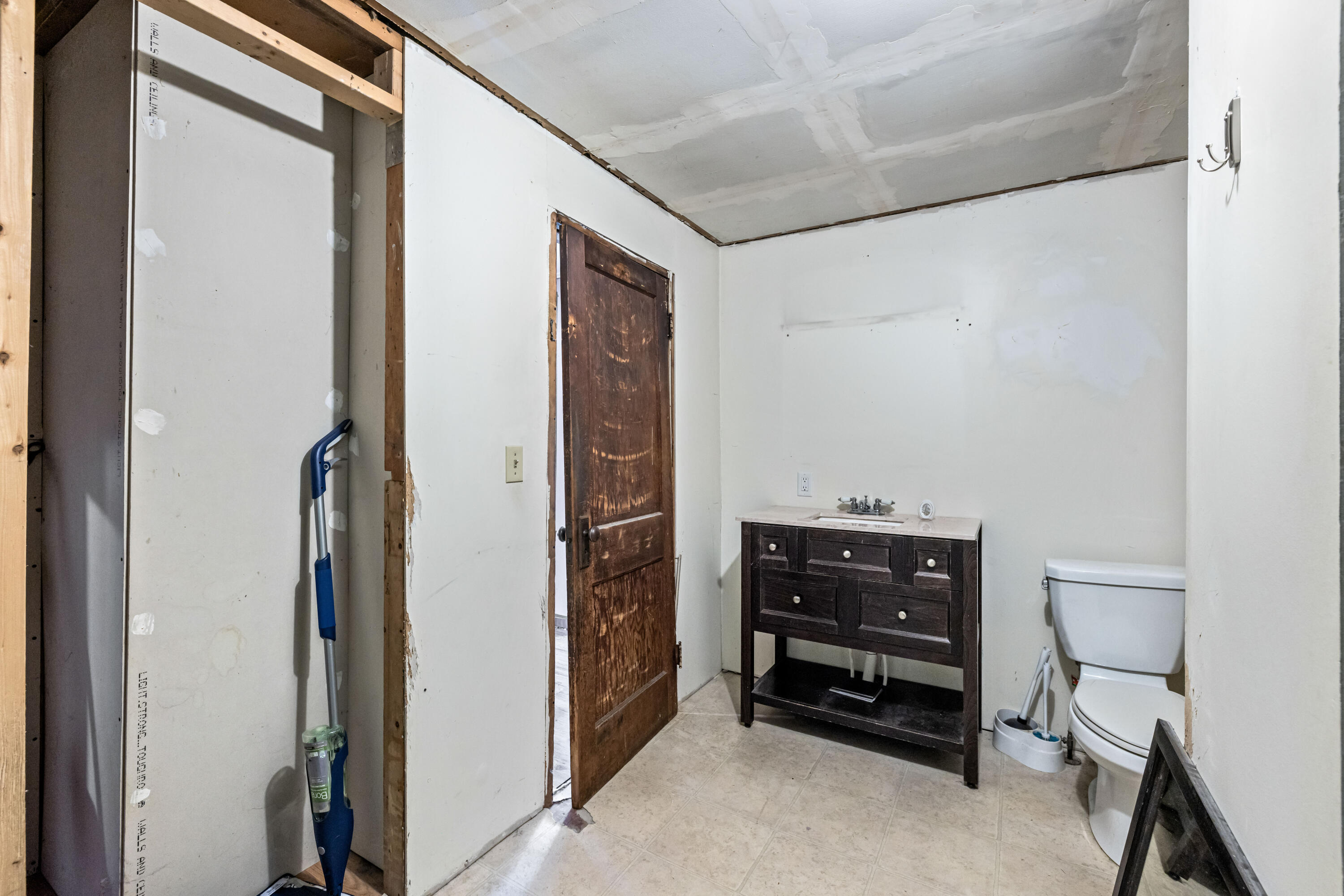 2 Boundary Way Kennebunk ME 04043