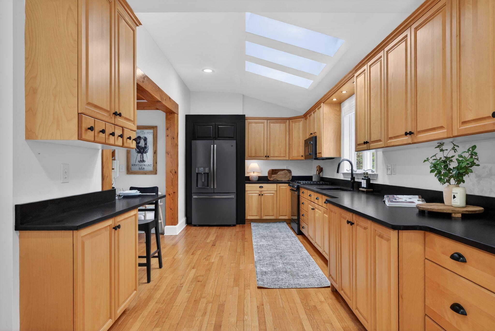 71-72 Quarry Cove Road Raymond ME 04071