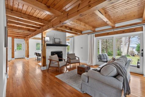 71-72 Quarry Cove Road Raymond ME 04071