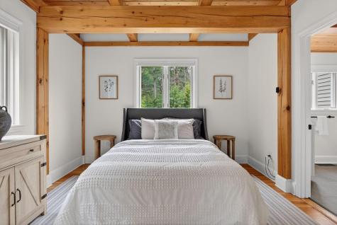 71-72 Quarry Cove Road Raymond ME 04071